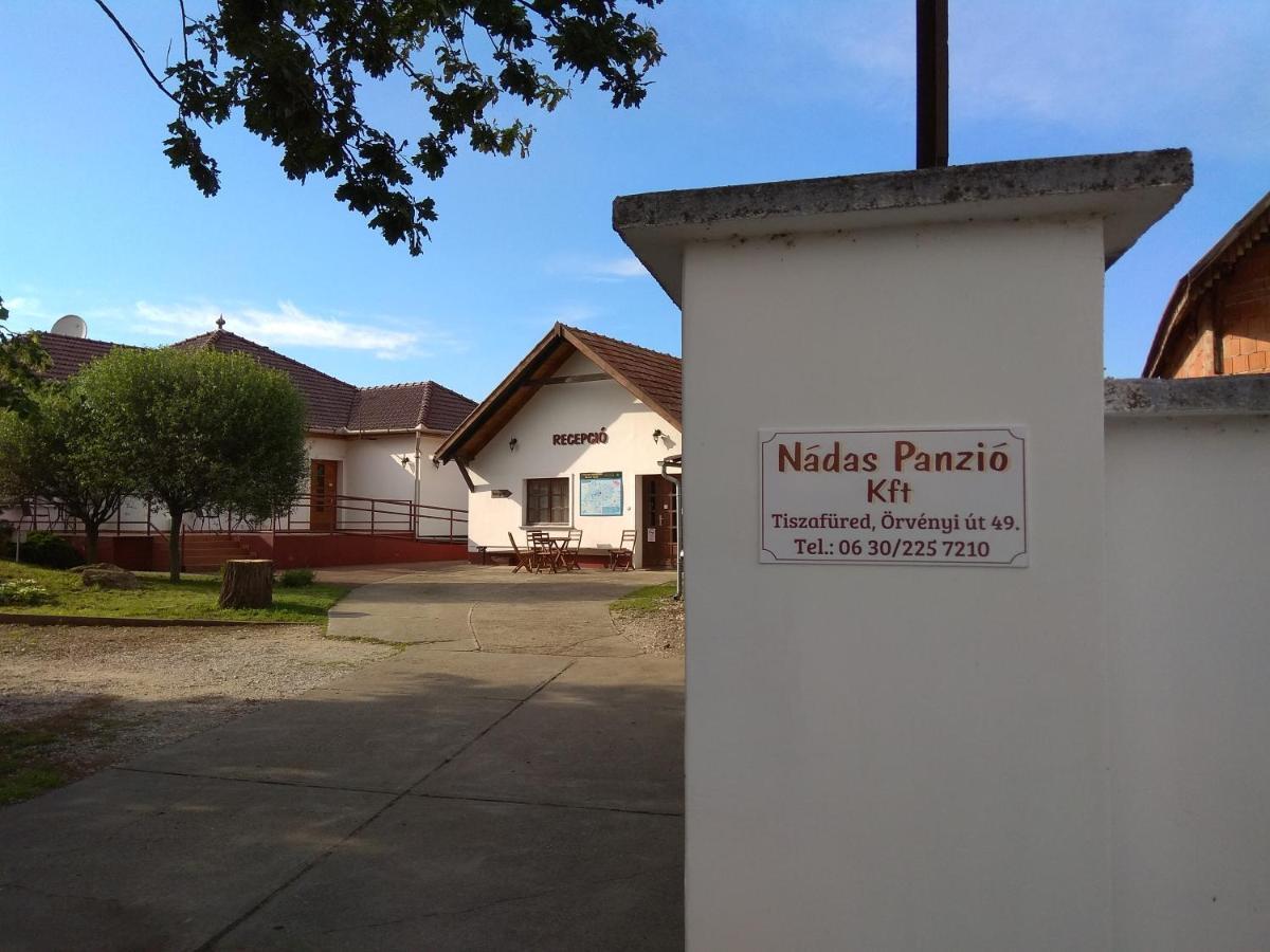 Nadas Panzio Tiszafüred 外观 照片